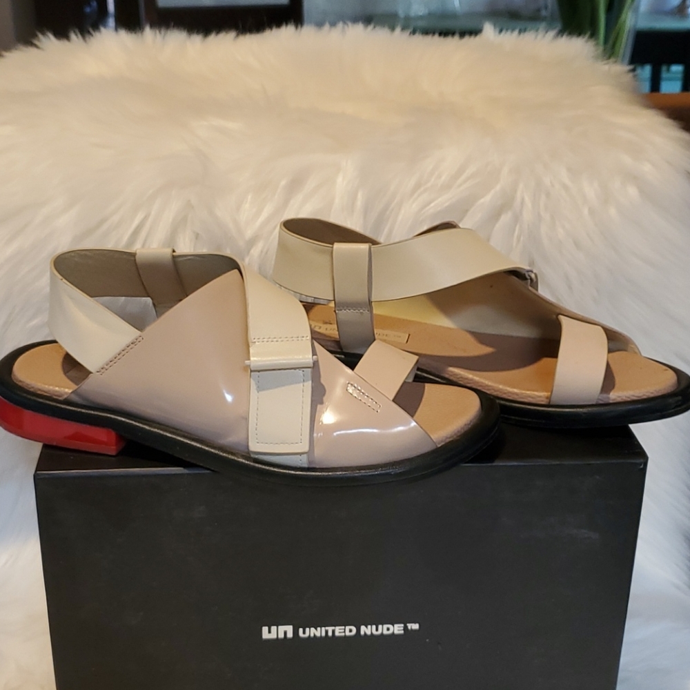 Sling back flat sandsls